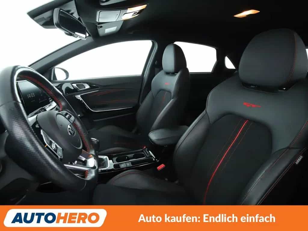 Kia Ceed 1.6 TGDI GT*NAVI*LED*TEMPO*PDC*SHZ* 07/2019-photo-6
