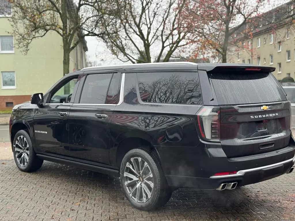 Chevrolet Suburban 6.2 V8 High Country 2026 + 4 Jahre Gara 03/2026-photo-6