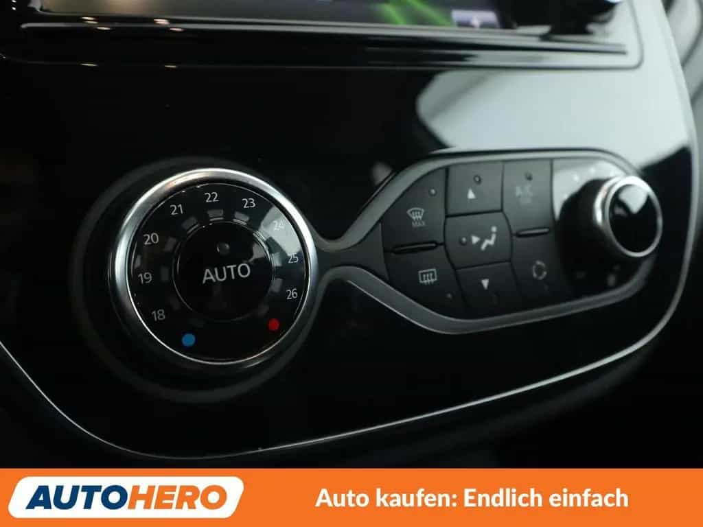Renault Captur 1.2 TCe Energy BOSE Edition Aut.*NAVI*LED 08/2018-photo-22