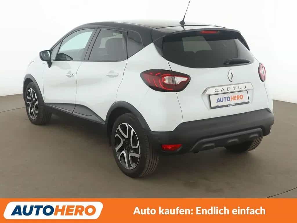 Renault Captur 1.2 TCe Energy BOSE Edition Aut.*NAVI*LED 08/2018-photo-3