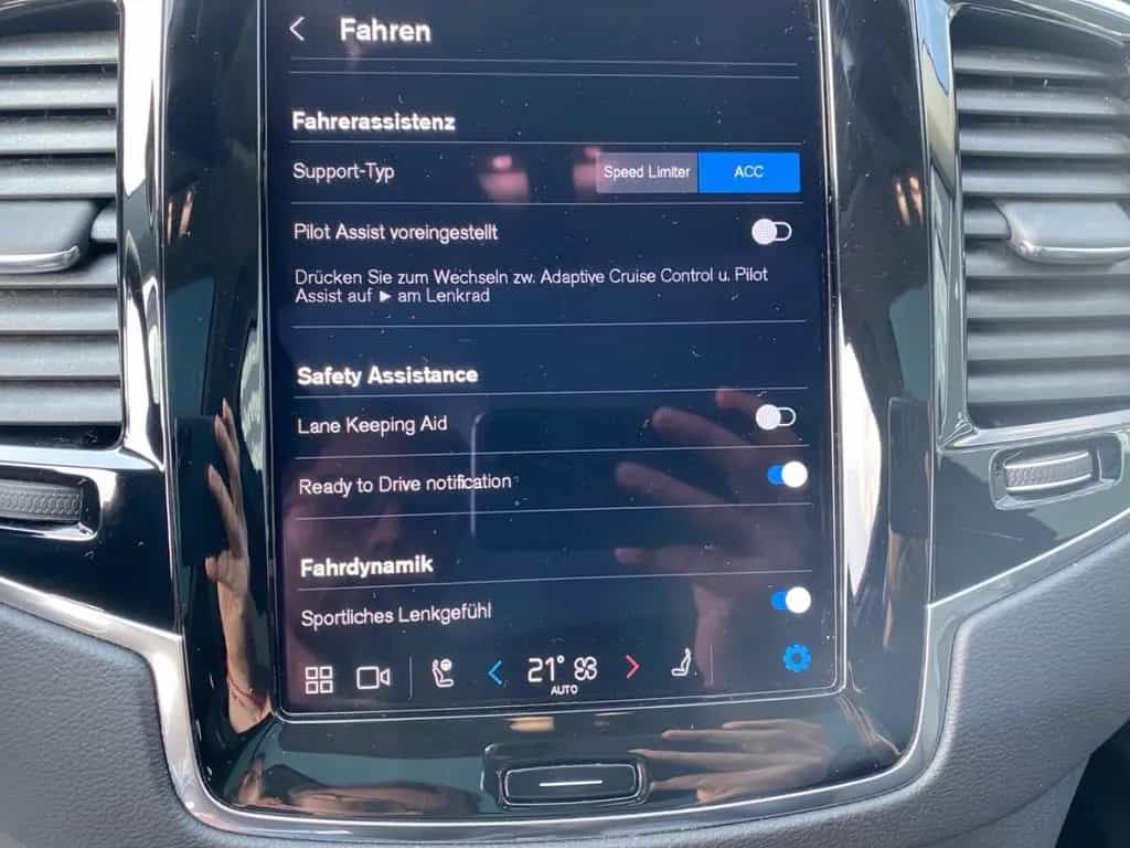 Volvo XC90 Plus Bright AWD 7-Sitzer El. Panodach Navi 03/2023-photo-21