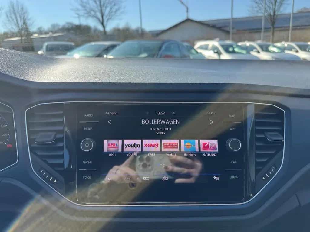 Volkswagen T-Roc United R line Sportpaket Navi LED Dyn. Kur 10/2020-photo-15