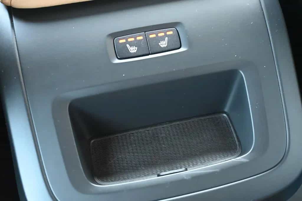 Volvo XC60 B4 Plus Bright*LED*Google*STHZ*NAVI 02/2023-photo-16