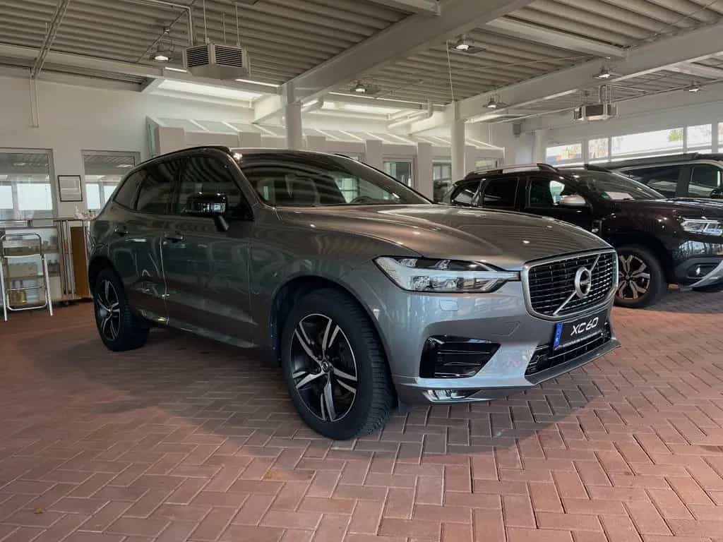 Volvo XC60 B4 RDesign AWD Pano Headup Cam AHK 07/2020-photo-8