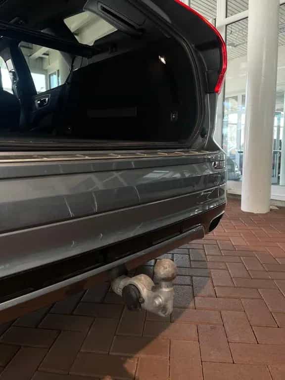 Volvo XC60 B4 RDesign AWD Pano Headup Cam AHK 07/2020-photo-5