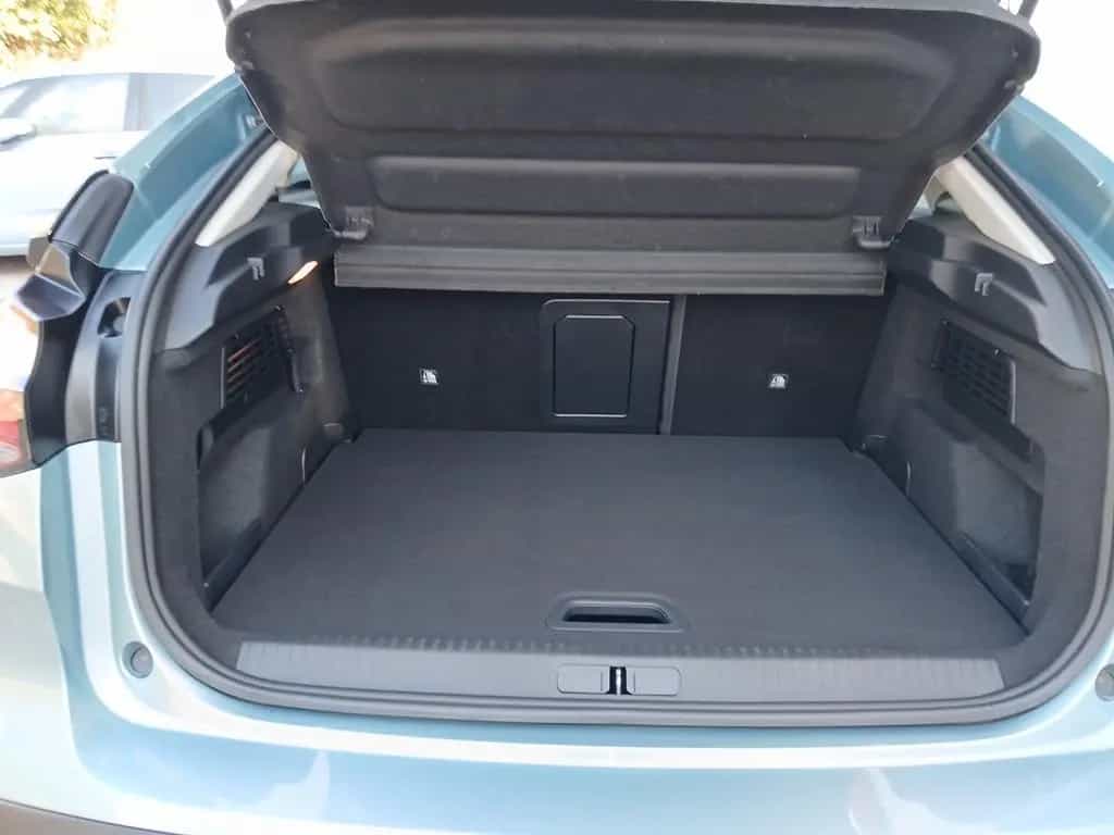 Citroën C4 Limousine Pure Tech 130 Shine 09/2023-photo-22