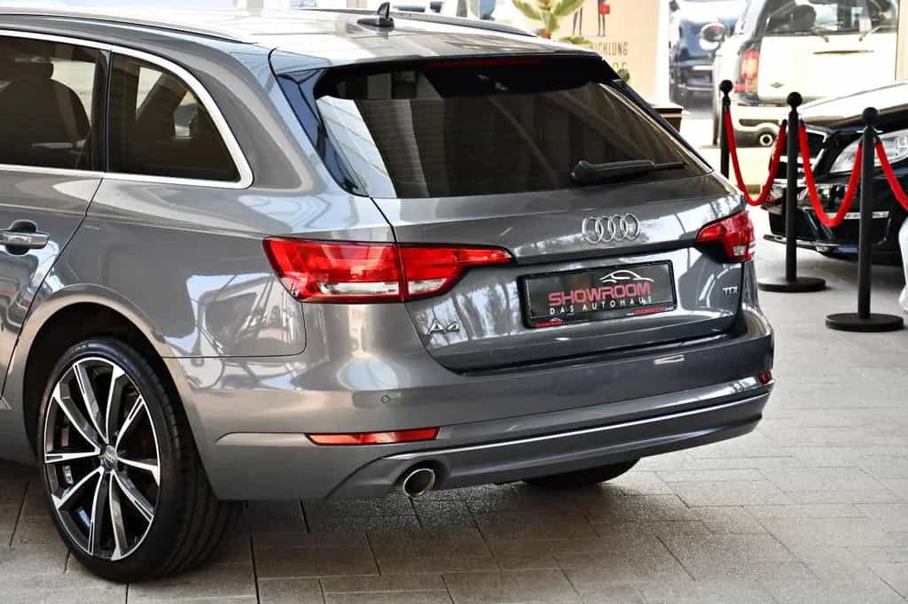 Audi A4 Avant sport Aut. S-Line MMI Virtual Akustik 08/2018-photo-33