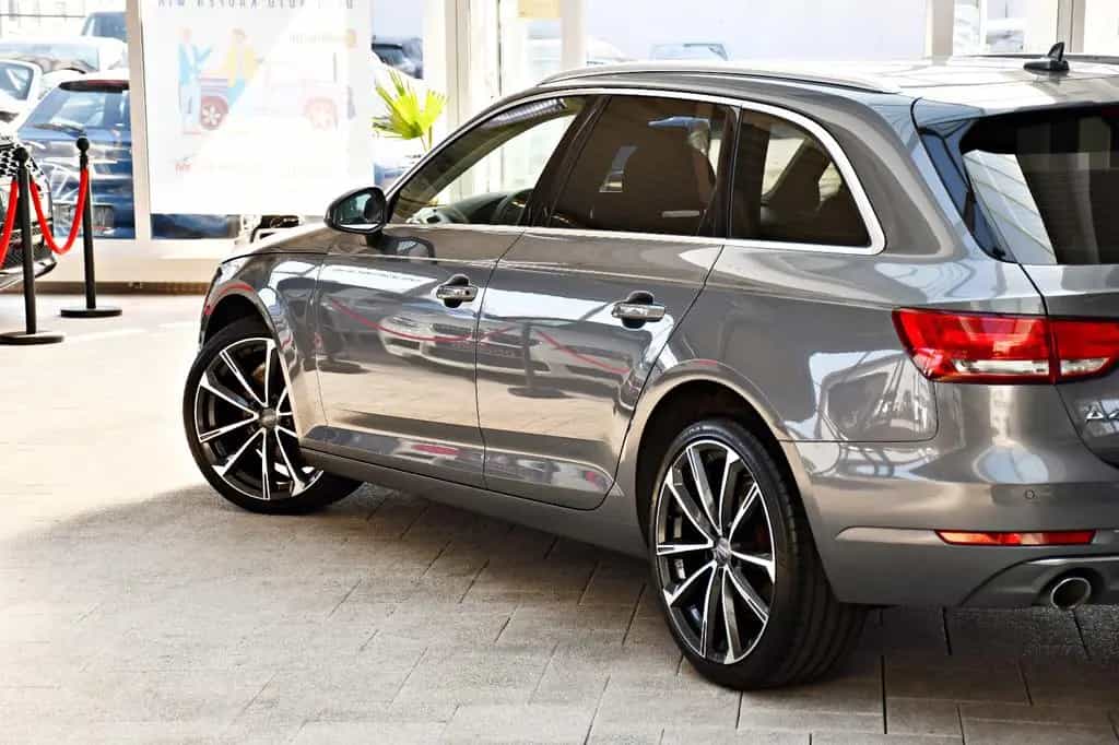 Audi A4 Avant sport Aut. S-Line MMI Virtual Akustik 08/2018-photo-34