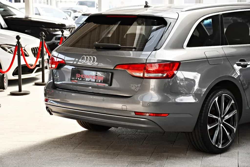 Audi A4 Avant sport Aut. S-Line MMI Virtual Akustik 08/2018-photo-35