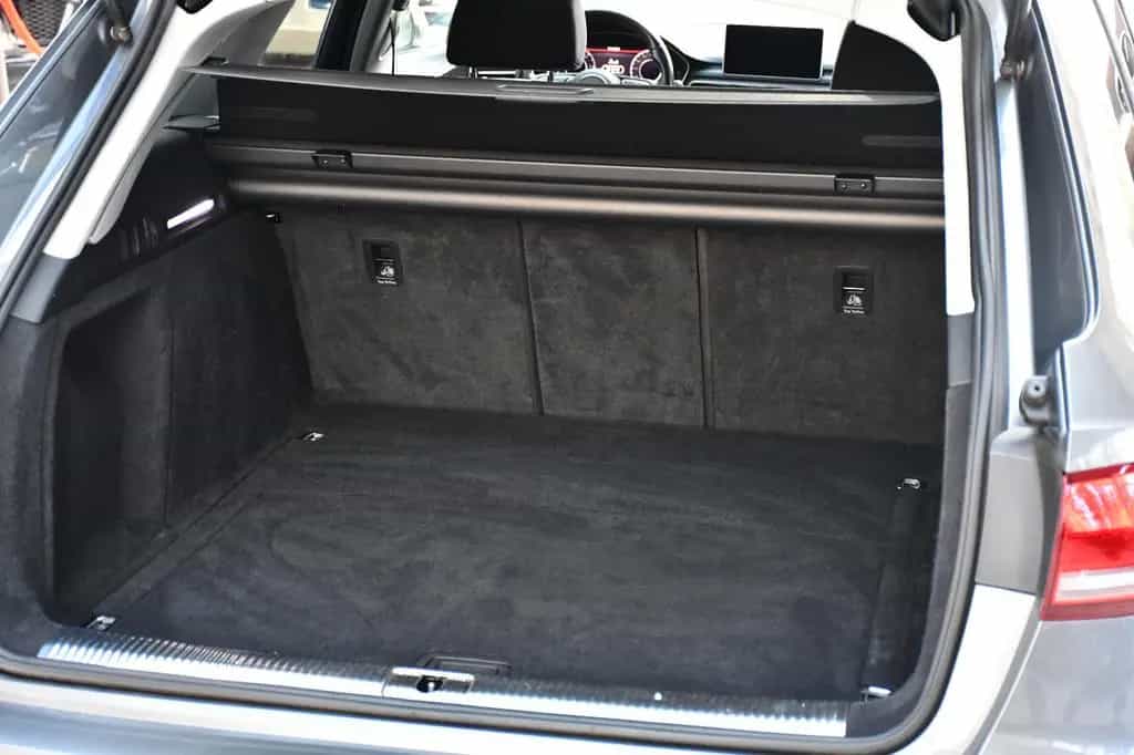 Audi A4 Avant sport Aut. S-Line MMI Virtual Akustik 08/2018-photo-37
