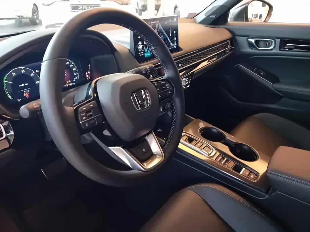 Honda Civic e:HEV Advance | Black Emblem | 8 Jahre Gar 03/2026-photo-15