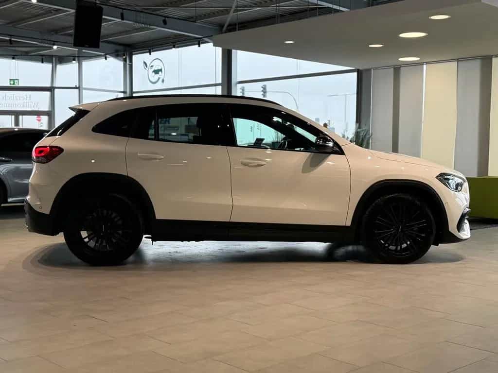 Mercedes-Benz GLA-Class 250 *AMG-Line*Night*Burmester* 04/2021-photo-6