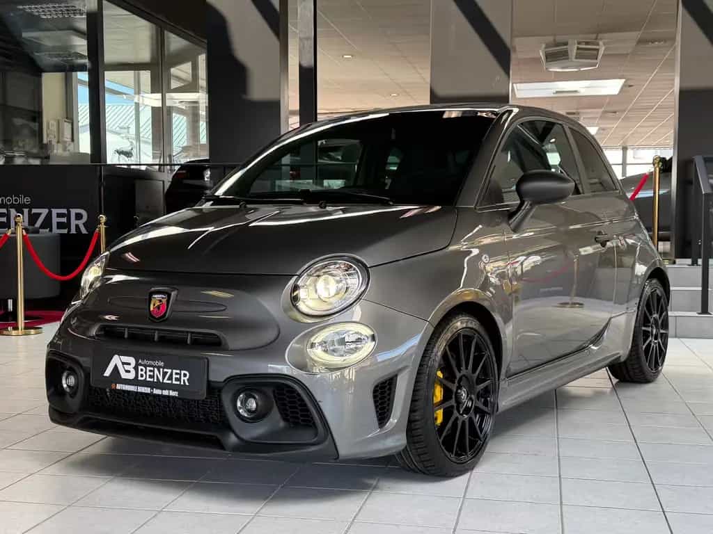 Abarth 695 Competizione /CARBON-SITZE/CARBON/BEATS 09/2023-photo-1