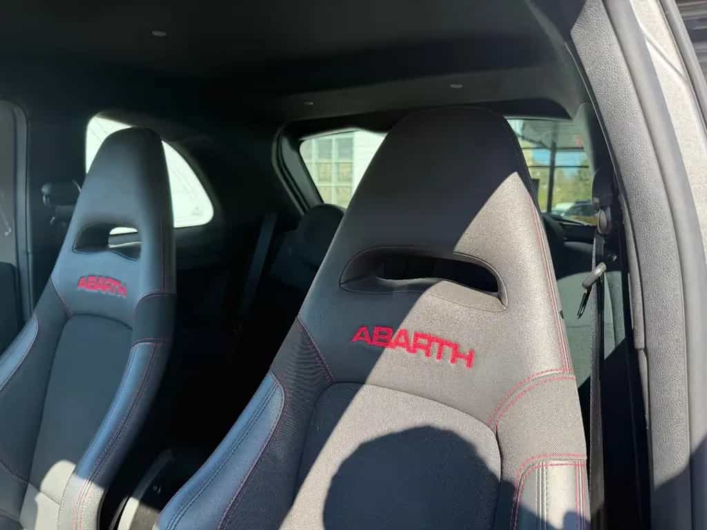 Abarth 695 Competizione /CARBON-SITZE/CARBON/BEATS 09/2023-photo-12