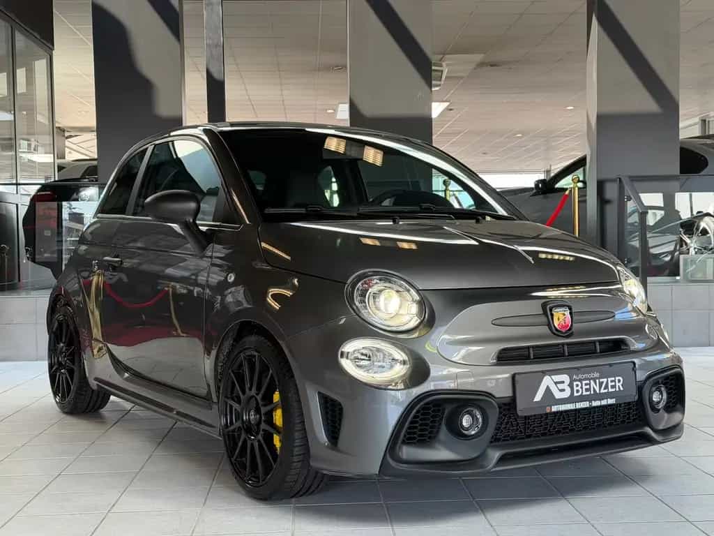 Abarth 695 Competizione /CARBON-SITZE/CARBON/BEATS 09/2023-photo-3
