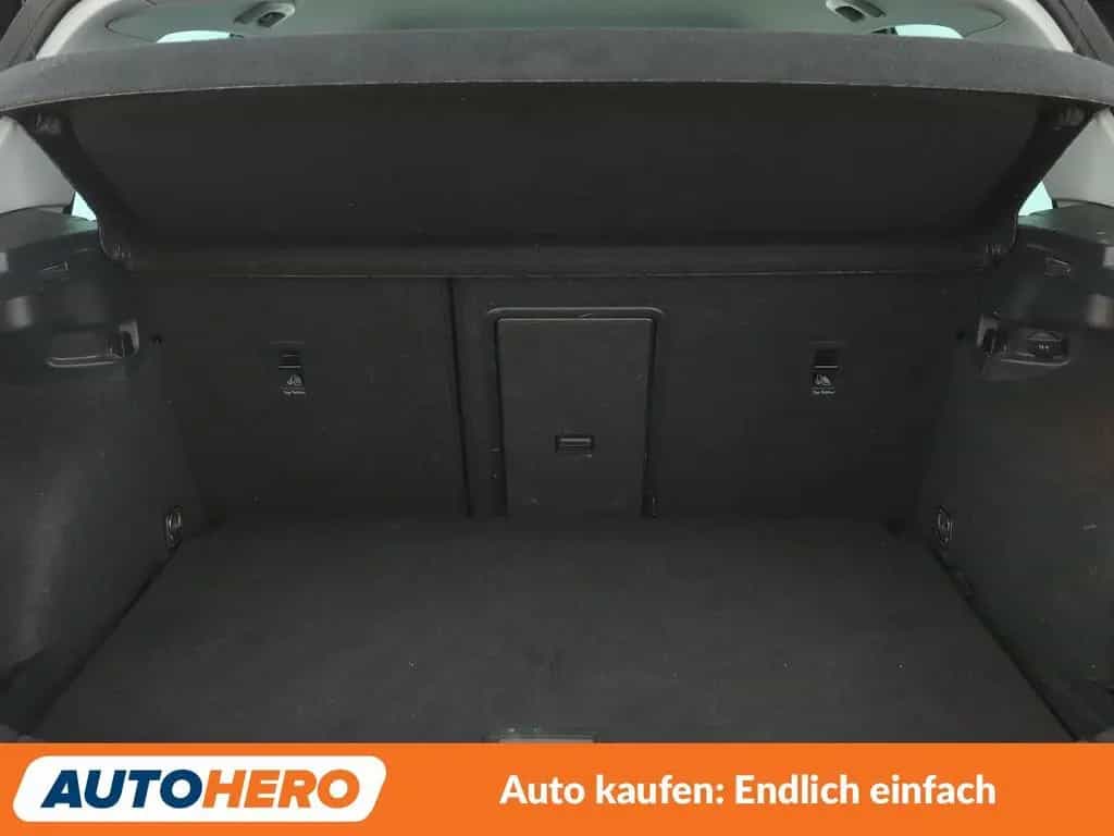 Volkswagen Golf VII 1.5 TSI ACT Highline BM Aut.*NAVI*LED* 10/2018-photo-17