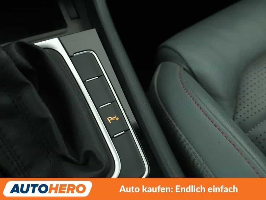 Volkswagen Golf VII 1.5 TSI ACT Highline BM Aut.*NAVI*LED* 10/2018-photo-25
