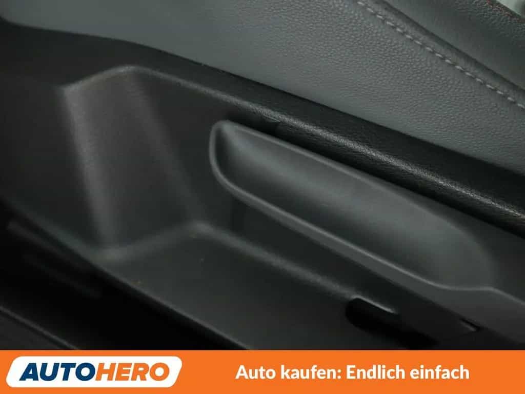 Volkswagen Golf VII 1.5 TSI ACT Highline BM Aut.*NAVI*LED* 10/2018-photo-29