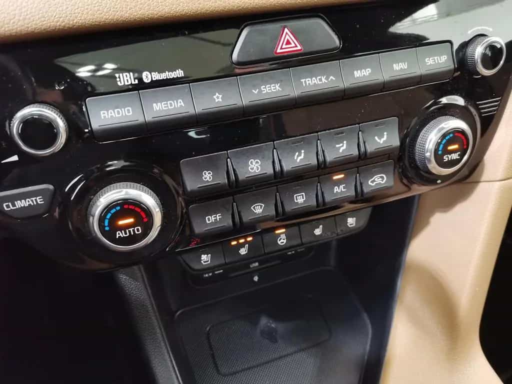 Kia Sportage 2.0 CRDI Platinum 4WD|BI-LED|4xSHZ|360| 12/2019-photo-15