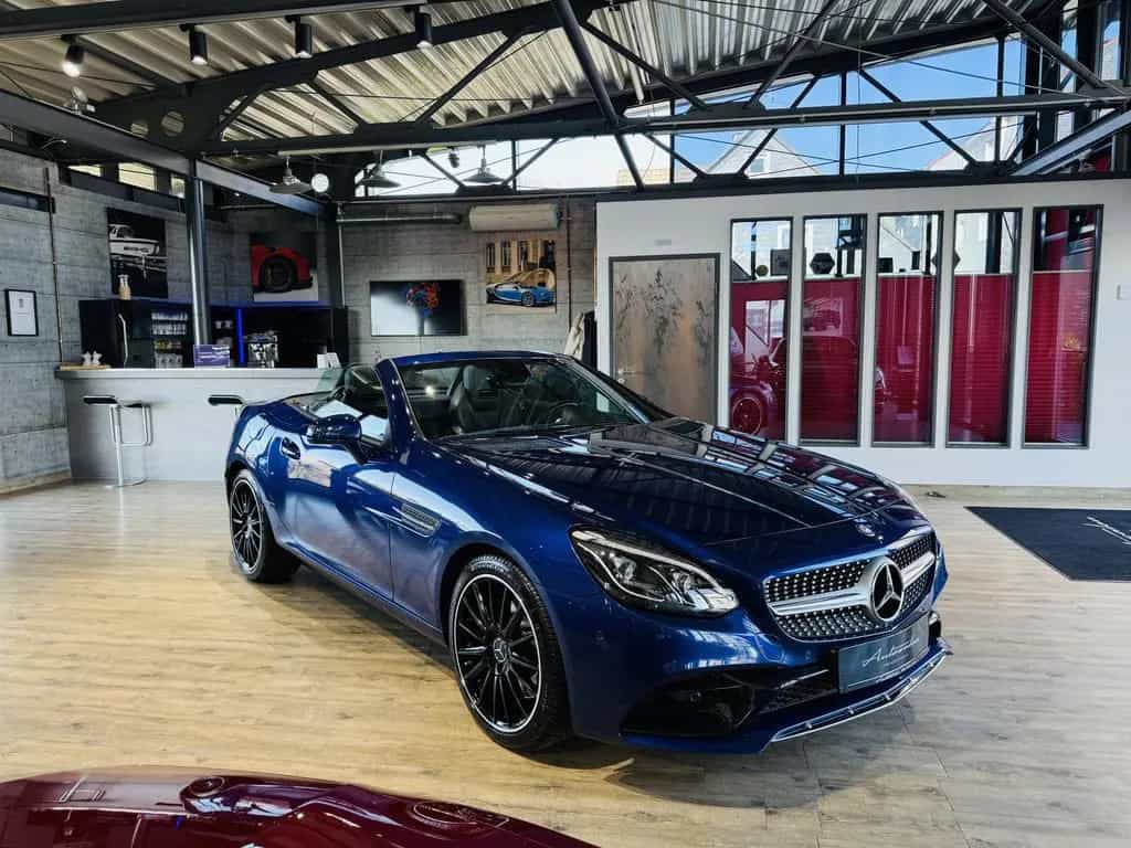 Mercedes-Benz SLC-Class 180 AMG Line*LEDER*AIRSCARF*NAVI*LED*PANOR. 04/2016-photo-12