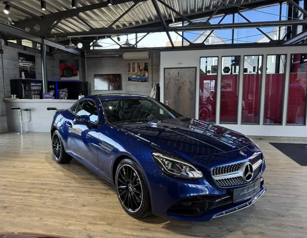 Mercedes-Benz SLC-Class 180 AMG Line*LEDER*AIRSCARF*NAVI*LED*PANOR. 04/2016-photo-13