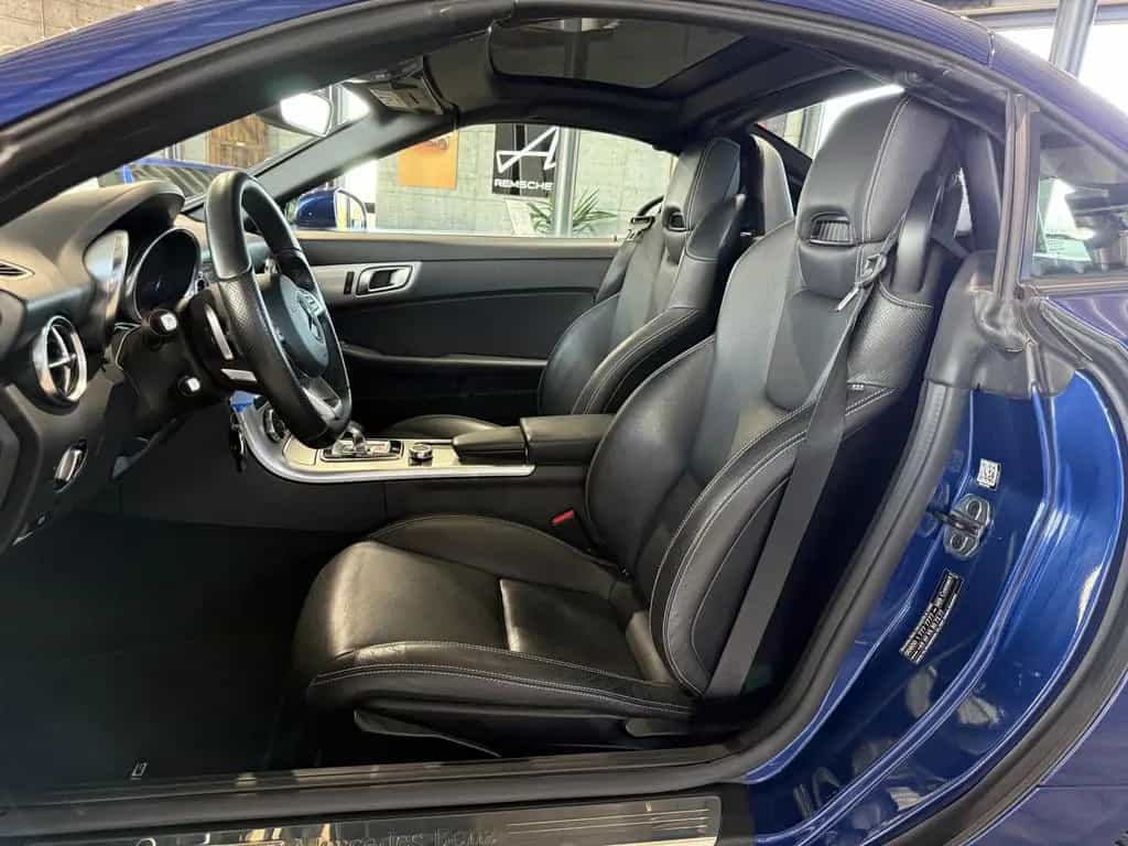 Mercedes-Benz SLC-Class 180 AMG Line*LEDER*AIRSCARF*NAVI*LED*PANOR. 04/2016-photo-17