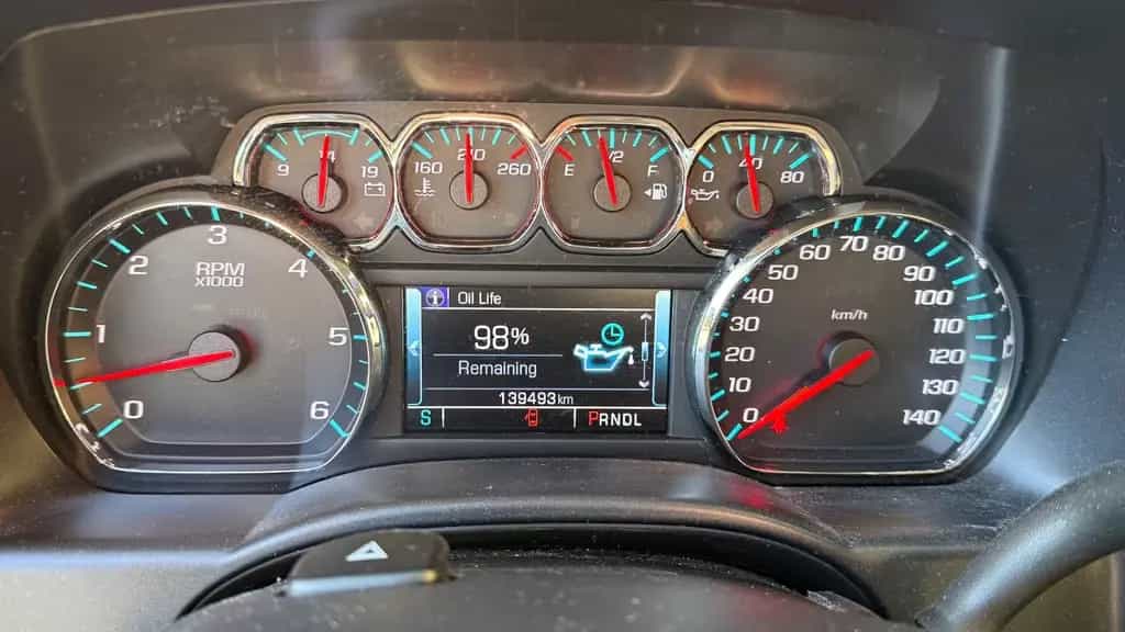 GMC Sierra 1500 SLE Z71 4x4 6 Sitzer AHK 2m Bed 07/2017-photo-25