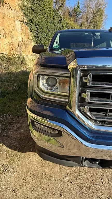 GMC Sierra 1500 SLE Z71 4x4 6 Sitzer AHK 2m Bed 07/2017-photo-35