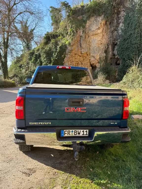 GMC Sierra 1500 SLE Z71 4x4 6 Sitzer AHK 2m Bed 07/2017-photo-8