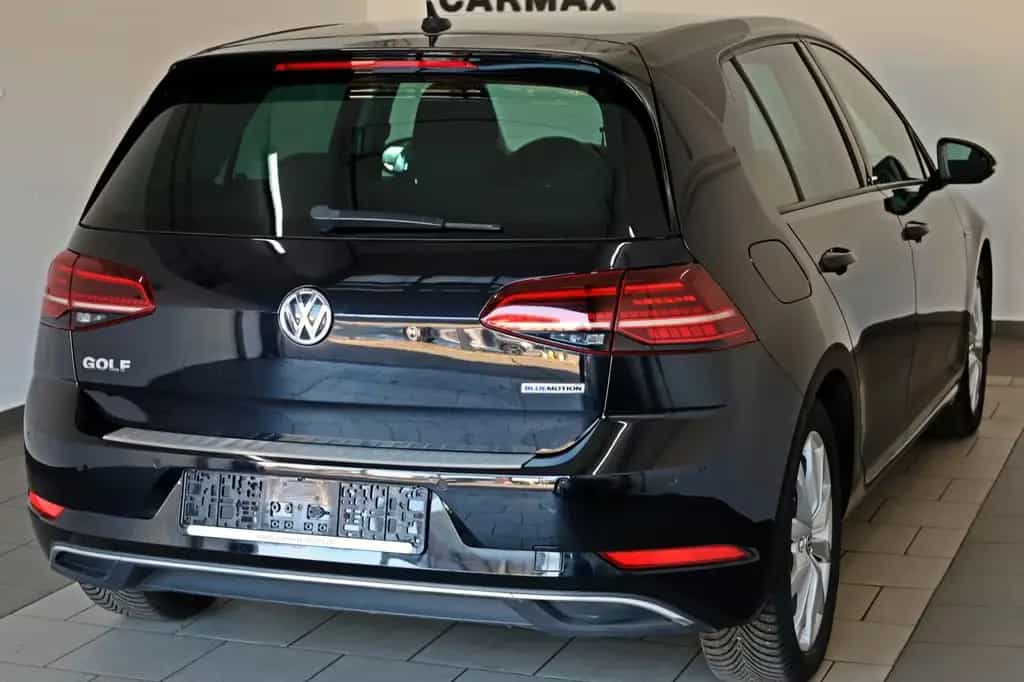 Volkswagen Golf VII Lim. IQ.DRIVE Navi,LED,ACC,SH,PDC,SR+WR 04/2019-photo-2