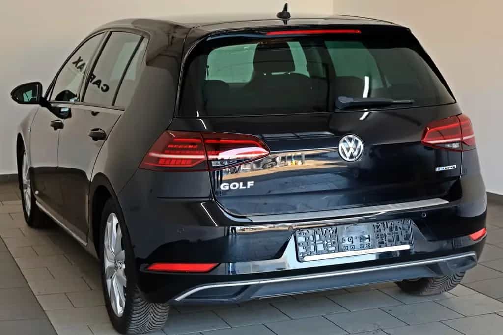 Volkswagen Golf VII Lim. IQ.DRIVE Navi,LED,ACC,SH,PDC,SR+WR 04/2019-photo-8