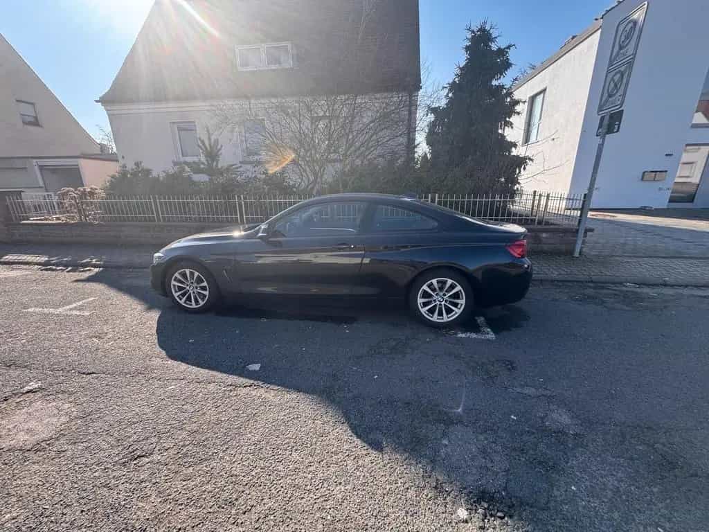 BMW 4 Series 430i Coupé 11/2019-photo-0
