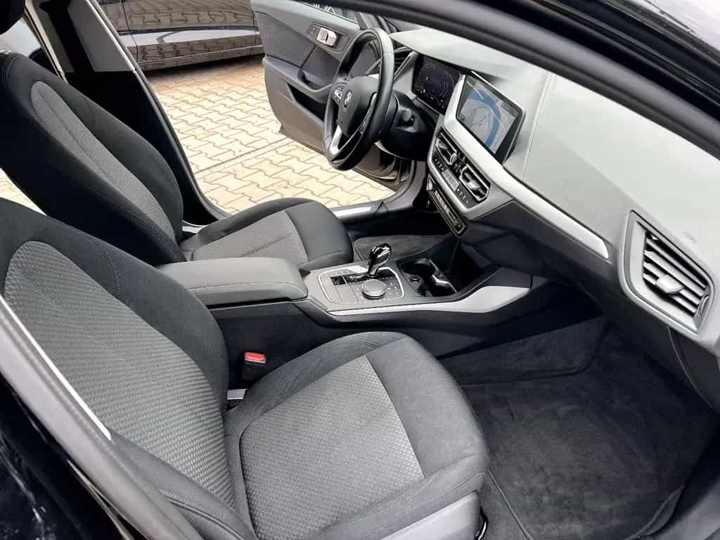 BMW 118 i Advantage *LED Navi PDC v+h Klima DAB* 10/2022-photo-20