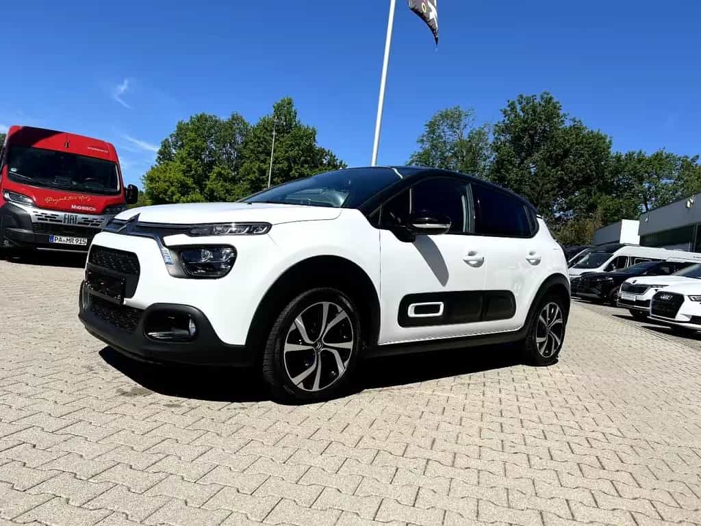 Citroën C3 1.2 PureTech 110 Shine Pack *LED Navi Sitzh.* 01/2022-photo-0