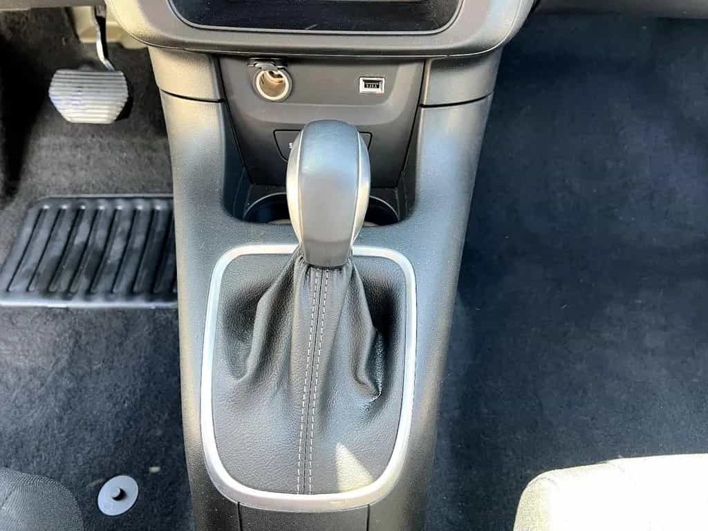 Citroën C3 1.2 PureTech 110 Shine Pack *LED Navi Sitzh.* 01/2022-photo-21