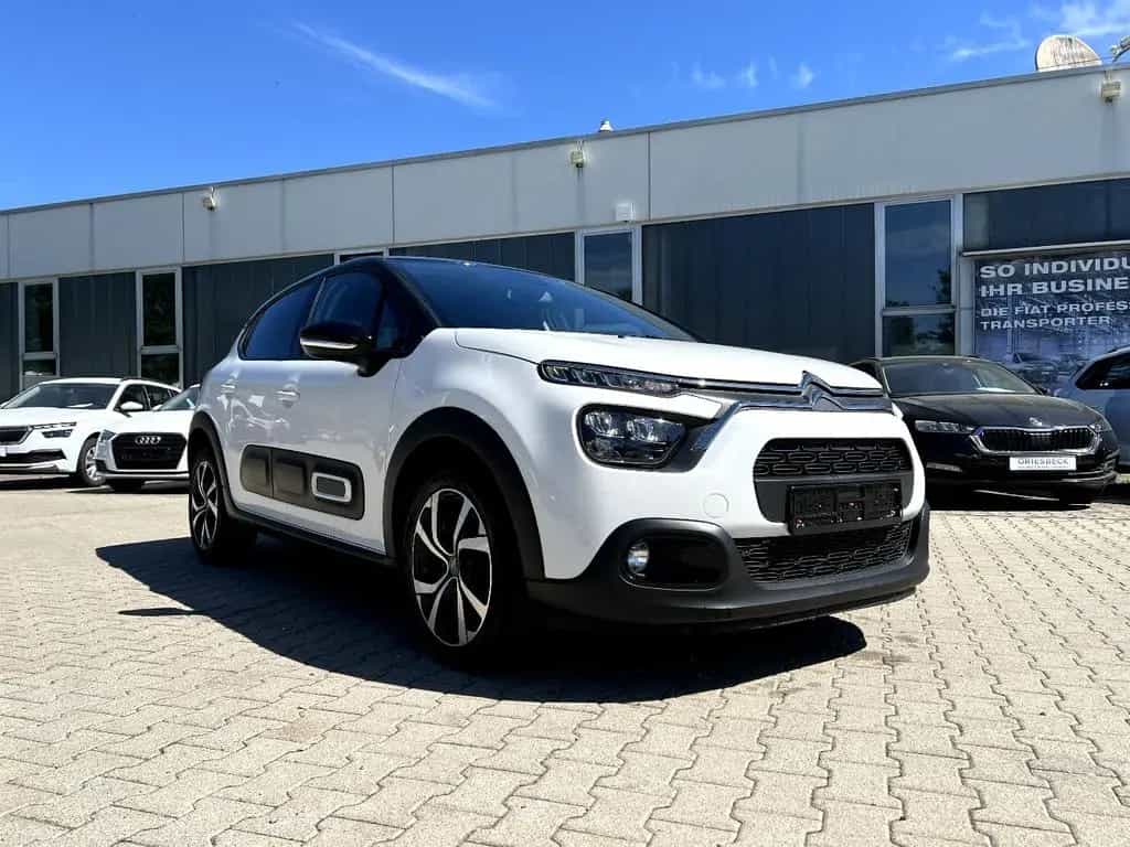 Citroën C3 1.2 PureTech 110 Shine Pack *LED Navi Sitzh.* 01/2022-photo-4