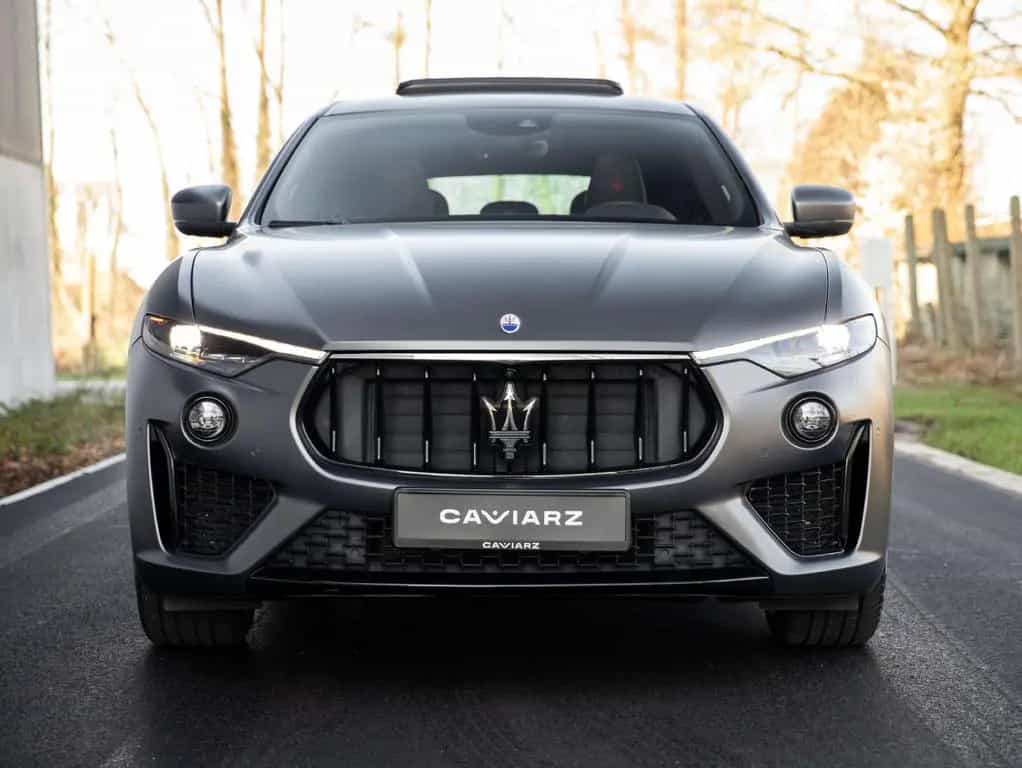 Maserati Levante SQ4 VULCANO  ONE OF 150  - LIMITED EDITI 06/2019-photo-3