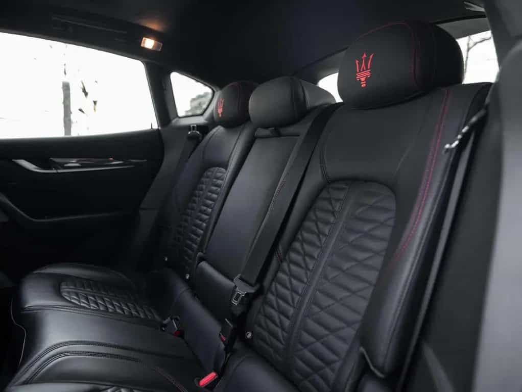 Maserati Levante SQ4 VULCANO  ONE OF 150  - LIMITED EDITI 06/2019-photo-9
