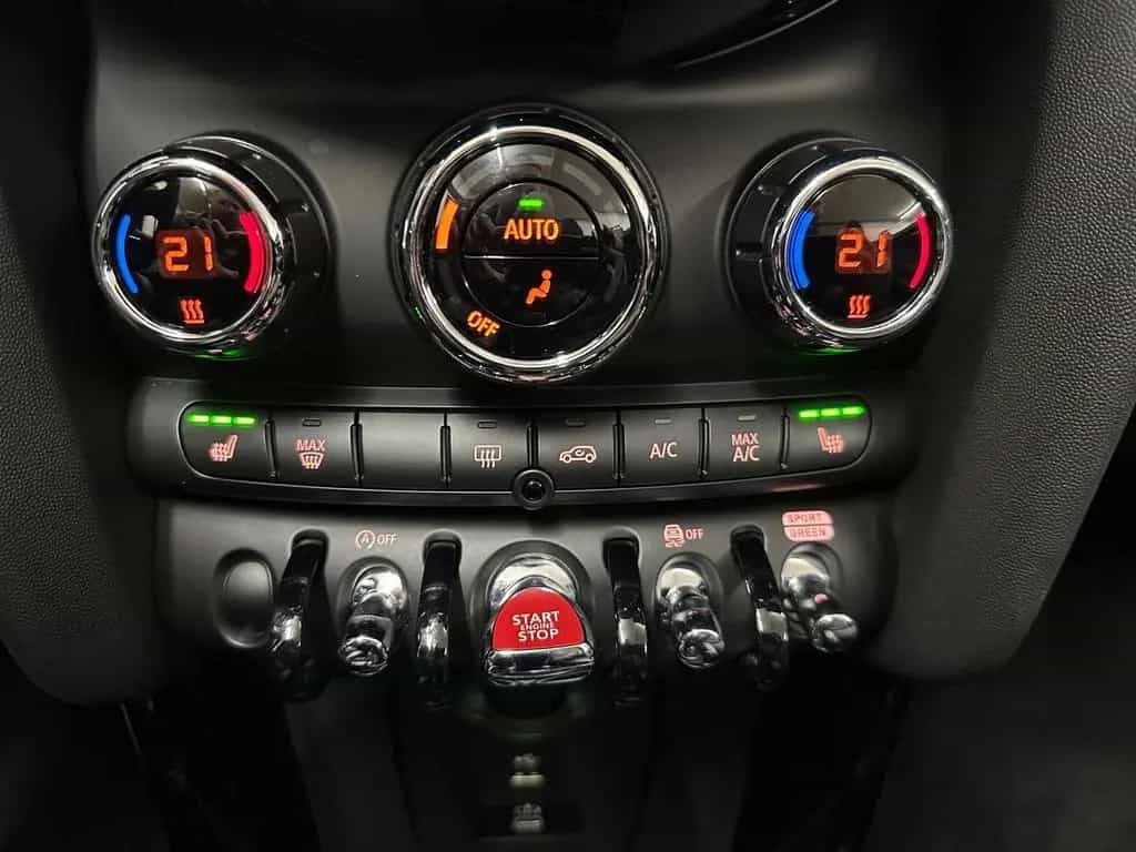 MINI John Cooper Works Cabrio 1.5 7-DCT+Navi+Kamera 05/2023-photo-21