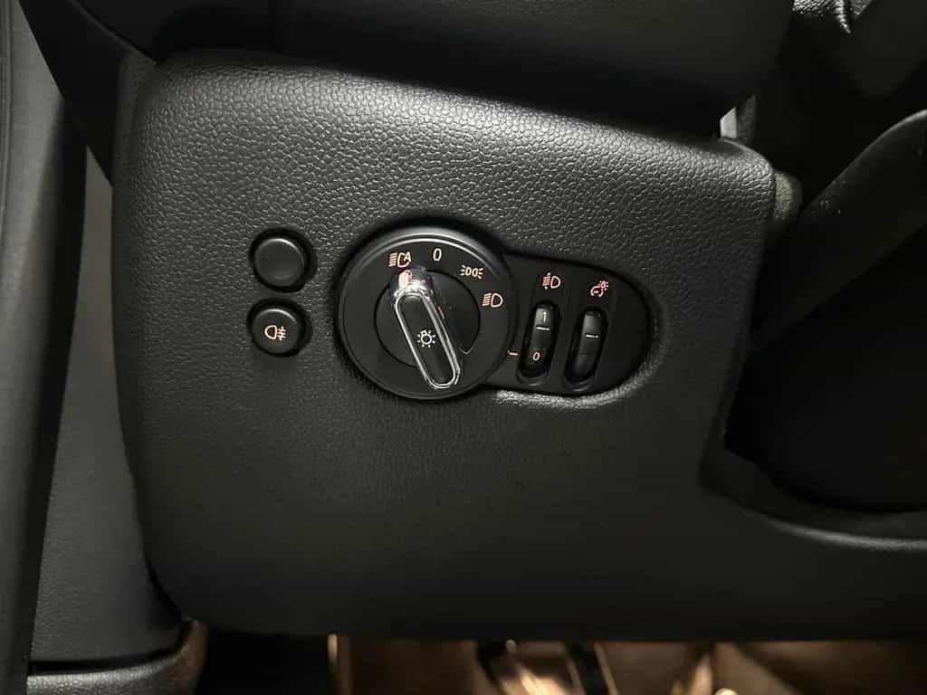MINI John Cooper Works Cabrio 1.5 7-DCT+Navi+Kamera 05/2023-photo-26