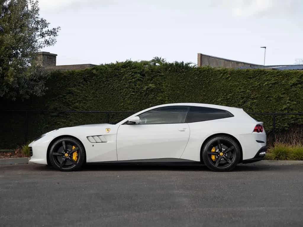 Ferrari GTC4Lusso GTC4 Lusso T/360/ZETEL VERW. VERKOEL/EXH/CARPL/P 02/2021-photo-2