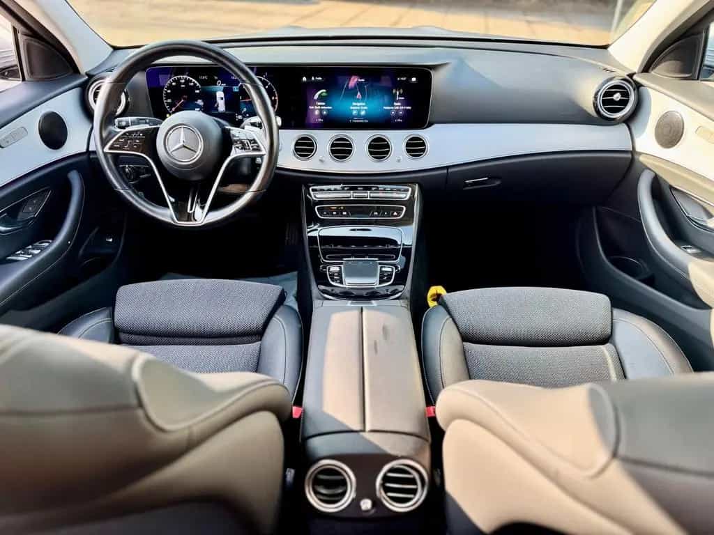 Mercedes-Benz E-Class 220d T/Multi Beam/Widescreen/Schiebedach/ 10/2020-photo-5
