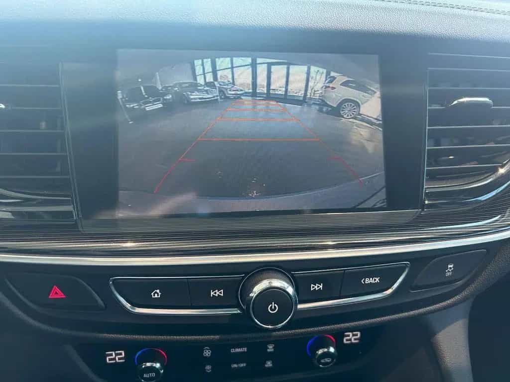 Opel Insignia AUTOMATIK+NAVIGATION+KAMERA+PDC+TEMPOM 04/2018-photo-13