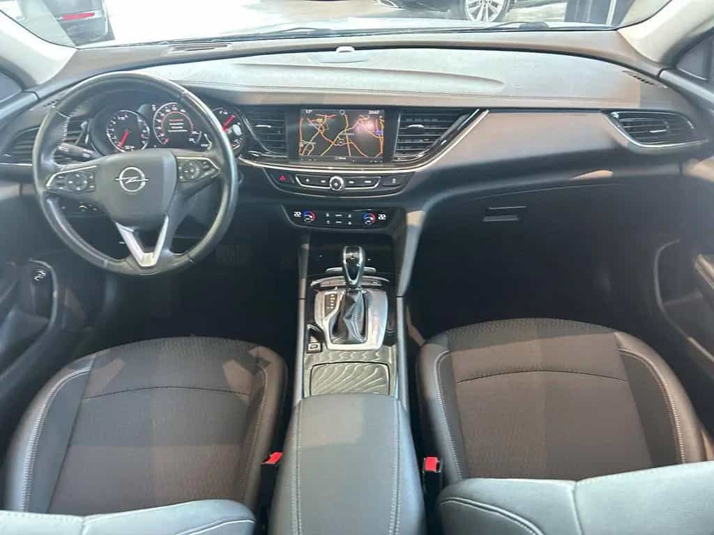 Opel Insignia AUTOMATIK+NAVIGATION+KAMERA+PDC+TEMPOM 04/2018-photo-14