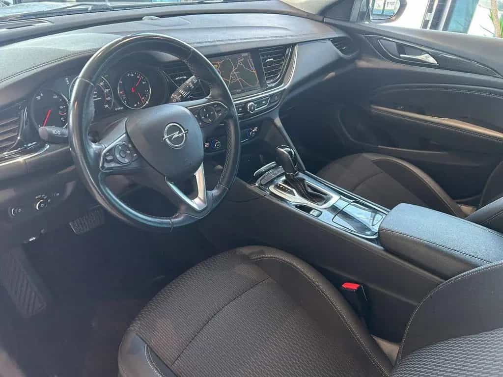 Opel Insignia AUTOMATIK+NAVIGATION+KAMERA+PDC+TEMPOM 04/2018-photo-8