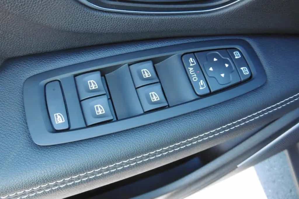 Renault Scenic Black Edition TCe 160+RFK+SHZ+WKR+Head-Up 12/2019-photo-10