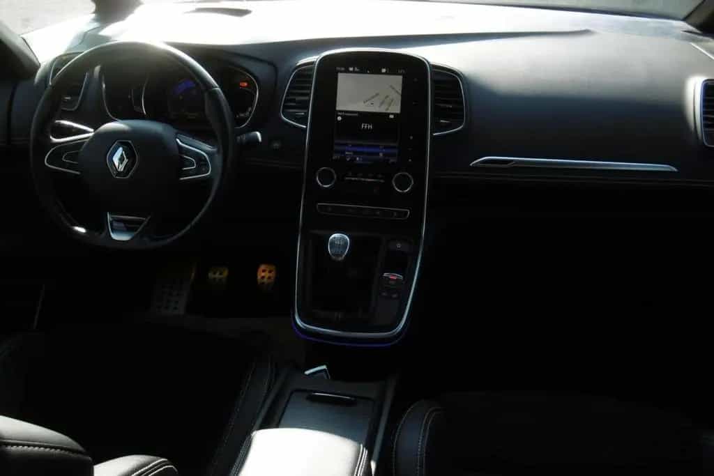 Renault Scenic Black Edition TCe 160+RFK+SHZ+WKR+Head-Up 12/2019-photo-5