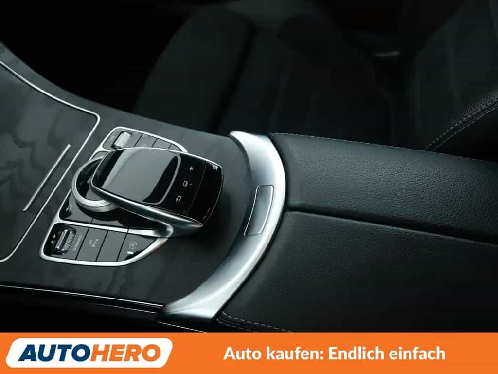 Mercedes-Benz C-Class 180 AMG Line Aut.*NAVI*LED*PDC*SHZ*TEMPO*KLIMA 10/2016-photo-22