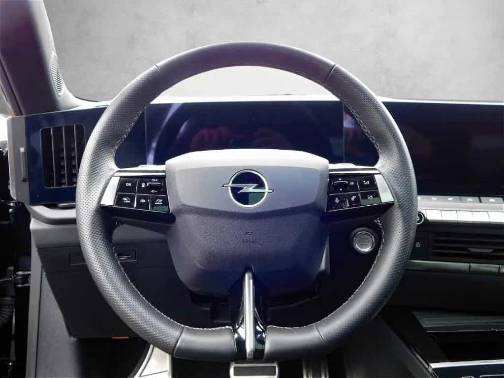 Opel Astra L ST Automatik Ultimate Panoramadach Lede 02/2025-photo-15