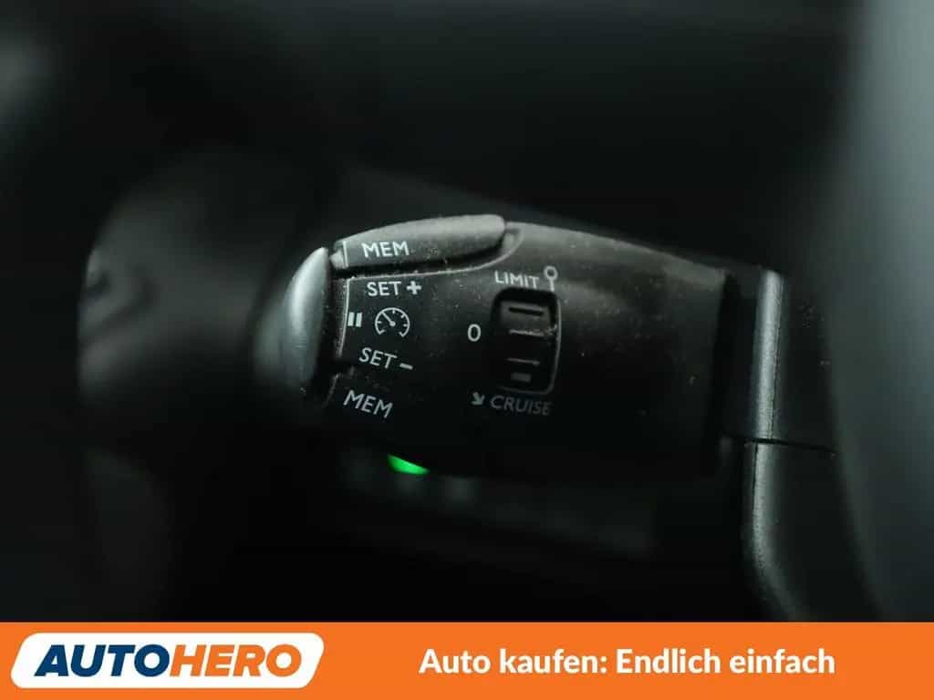 Citroën Berlingo 1.5 Blue-HDi Feel XL Aut*7-SITZER*NAVI* 10/2019-photo-26